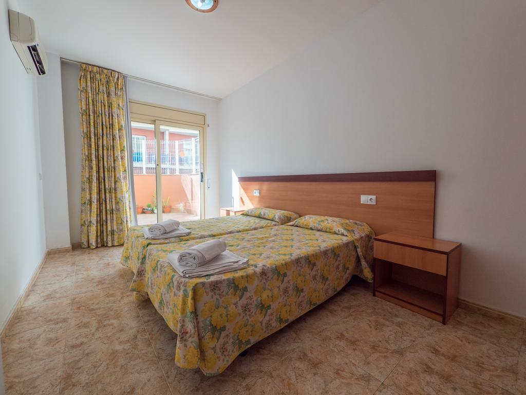 Apartaments Ar Easy Santa Anna II Lloret de Mar Exterior photo