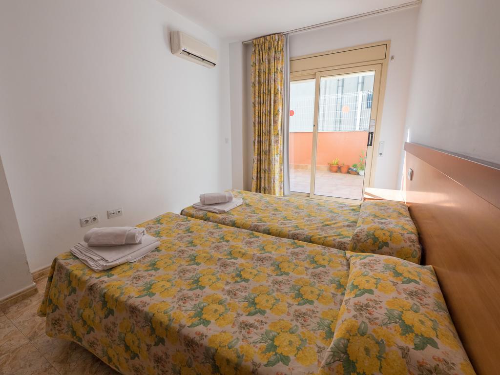 Apartaments Ar Easy Santa Anna II Lloret de Mar Exterior photo