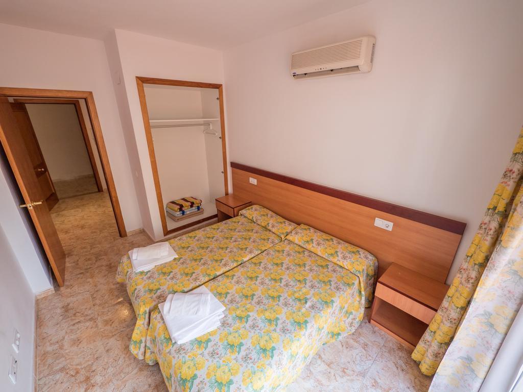 Apartaments Ar Easy Santa Anna II Lloret de Mar Exterior photo