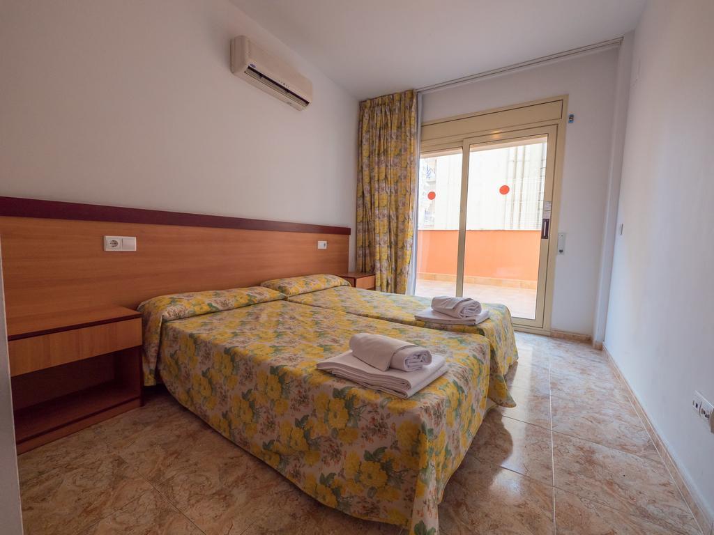 Apartaments Ar Easy Santa Anna II Lloret de Mar Exterior photo